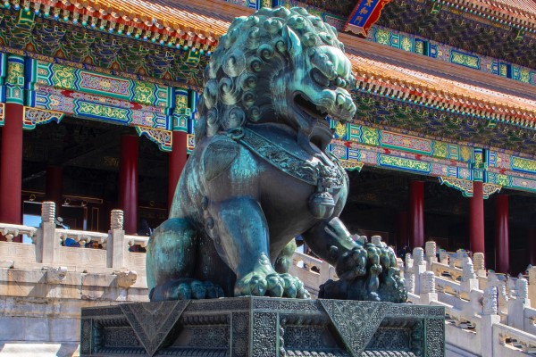 Statue de lion
